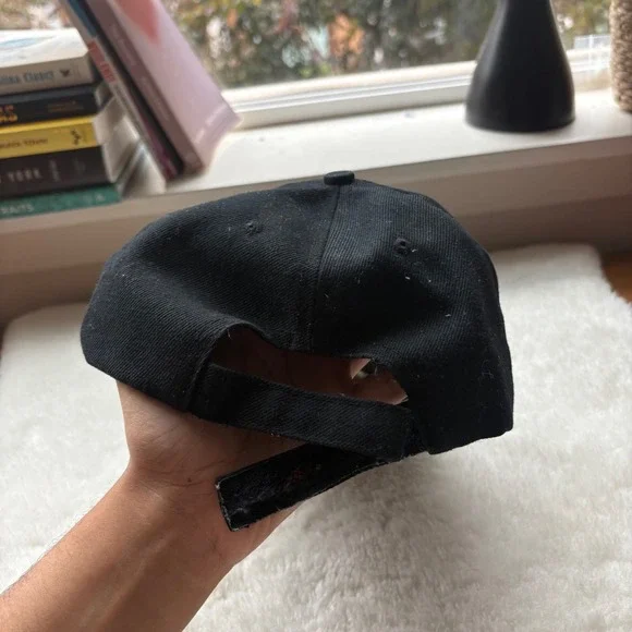 New York Yankees Black Baseball Cap Adjustable NY Logo Hat MLB Sportswear - Picture 4 of 5